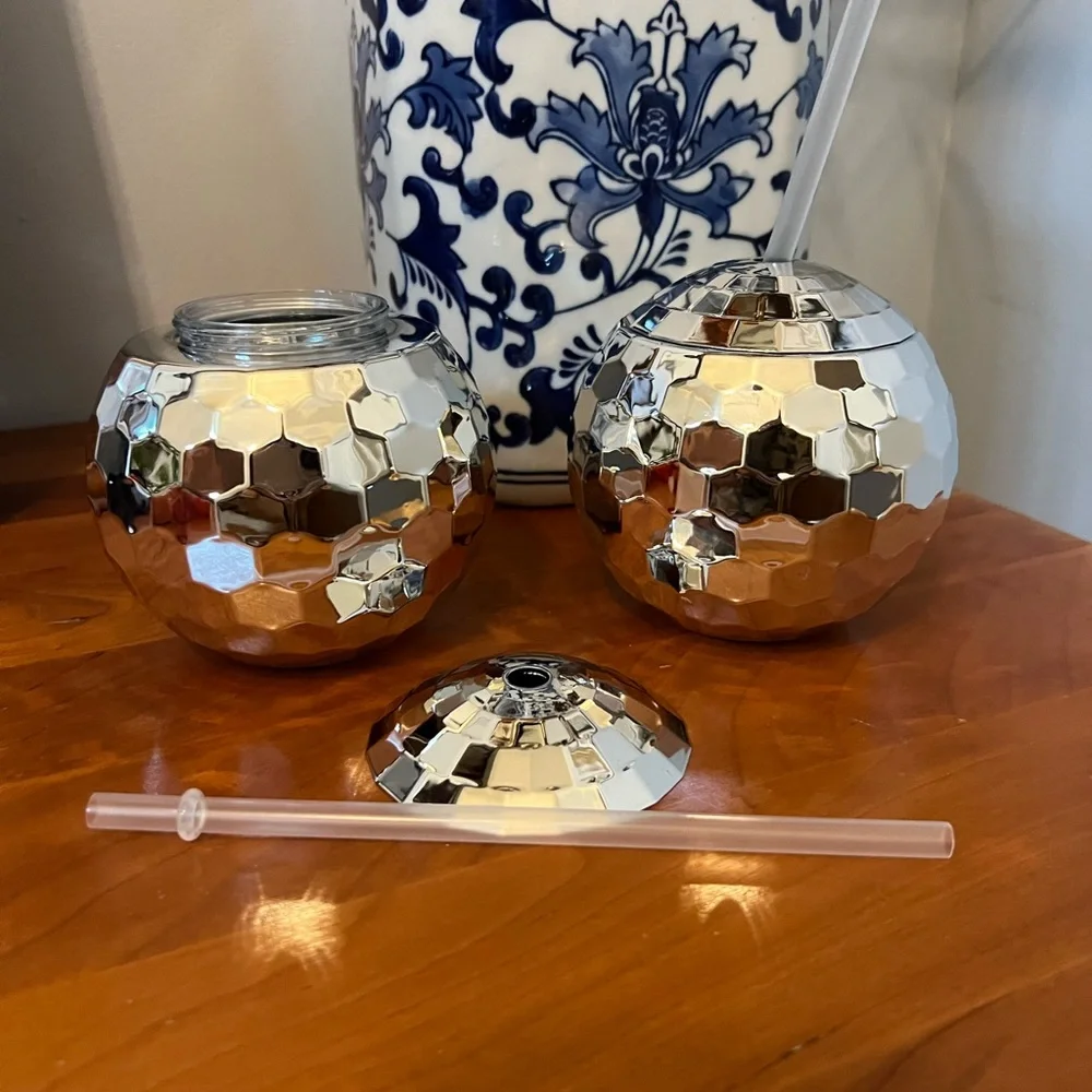 Disco ball novelty plastic cups with lids and straws - Target BP Holiday 2022